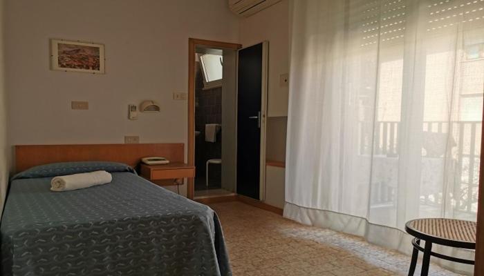 Hotel Nives Riccione Bilik gambar